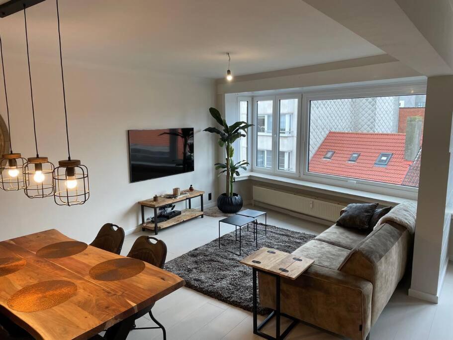 Trendy & Ruim Appartement Centum Oostende Exterior foto